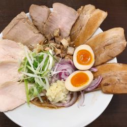 福島鶏白湯まぜそば 特製肉三種盛り ￥1200