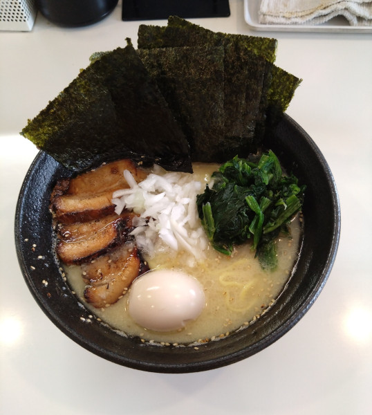 「特製鶏白湯ラーメン」@麺屋 要の写真