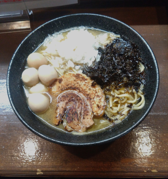 「房総らーめん＋うずら5個」@元祖・房総らーめん520の写真