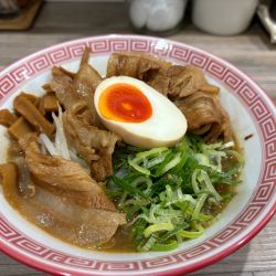 全部乗せ　(1,200円)