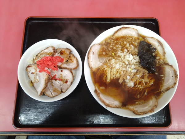 「チャーシュー丼セット【チャーシュ麺大+ミニチャーシュー丼】」@竹岡らーめん 清見台店の写真