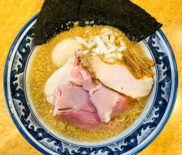 「特製背脂煮干しそば」@中華そば 児ノ木の写真