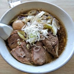 ねぎチャーシューメン+味付け玉子