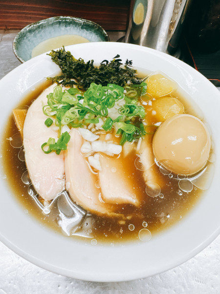 「冷製イカ煮干し塩」@麺や 睡蓮の写真