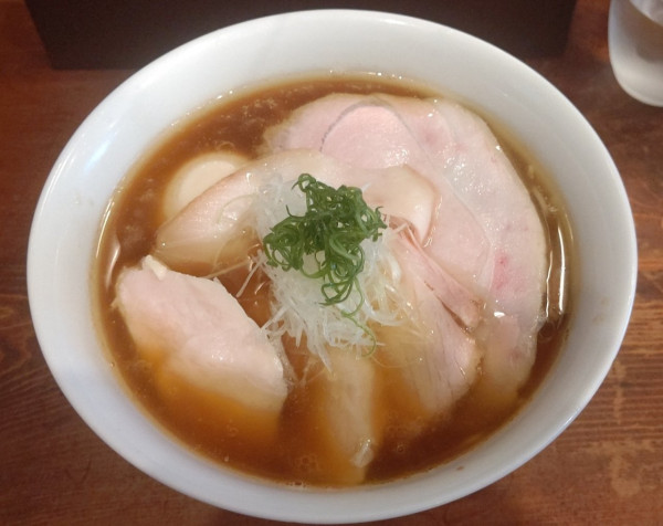 「特製中華そば」@中華そば しば田の写真