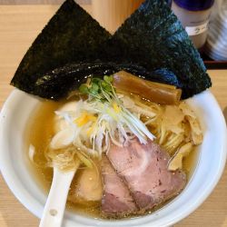 🍜特製白+煮干和玉🍥麺処しかて