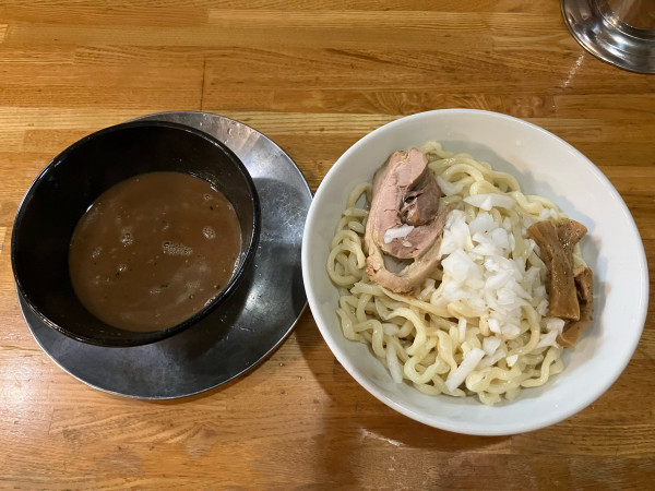 「豚骨生姜つけそば(大盛り)」@中華そば136の写真