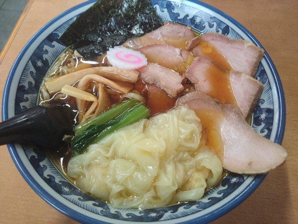 「チャーシューワンタン麺」@手打ちラーメン 英の写真