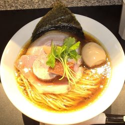 地元の生揚げ醤油そば鶏増し　大盛