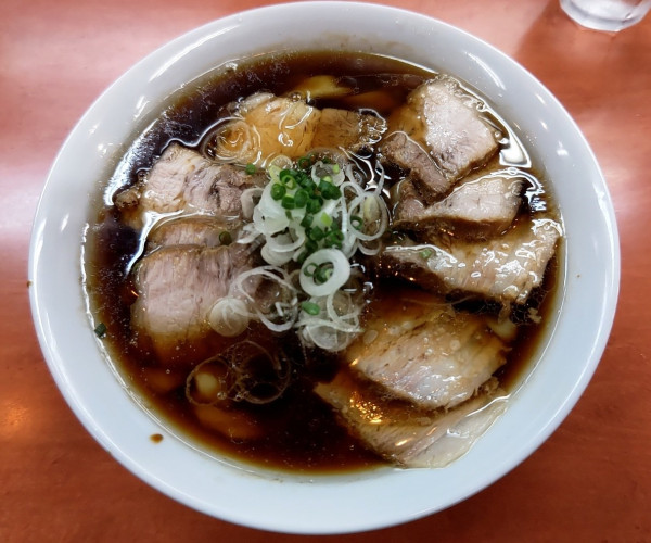 「チャーシュウメン+濃口」@日陰の写真