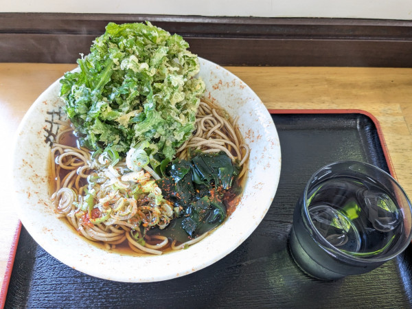 「春菊天そば645円」@そば処 あさひの写真