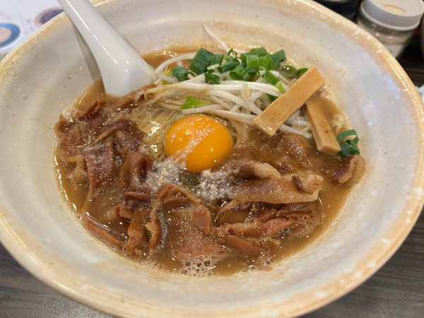 「中華そば生卵トッピング」@中華蕎麦 一日一生の写真