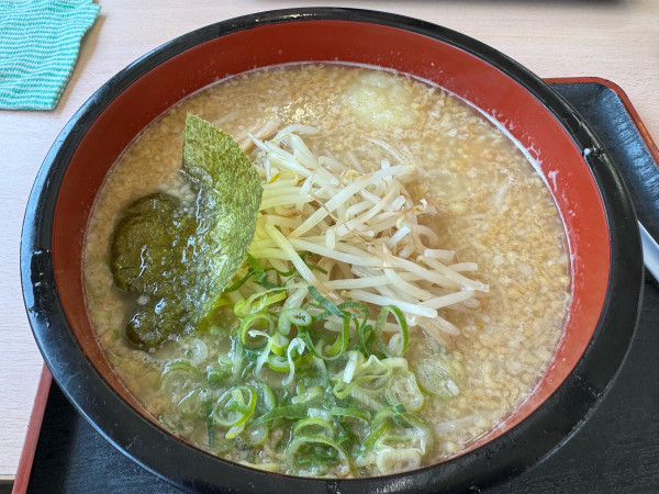 「特盛にんたまラーメン　1160」@ゆにろ～ず 横戸店の写真