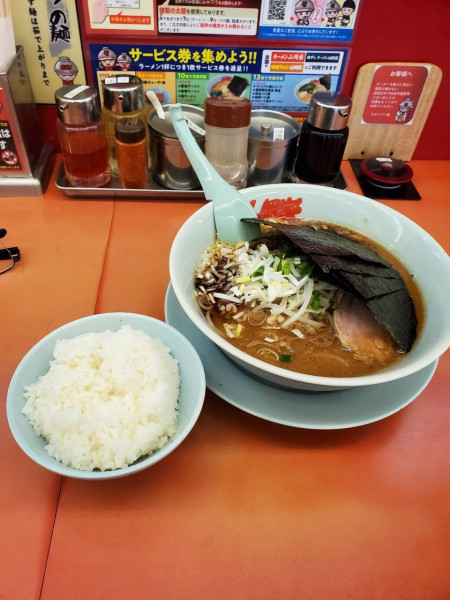 「焦がし醤油ラーメン@980」@ラーメン山岡家 大口店の写真