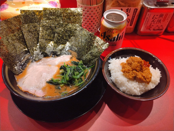 「ラーメン¥900+のり¥150+ライス¥150+生ジョキ缶」@家系ラーメン 王道乃印 新橋店の写真