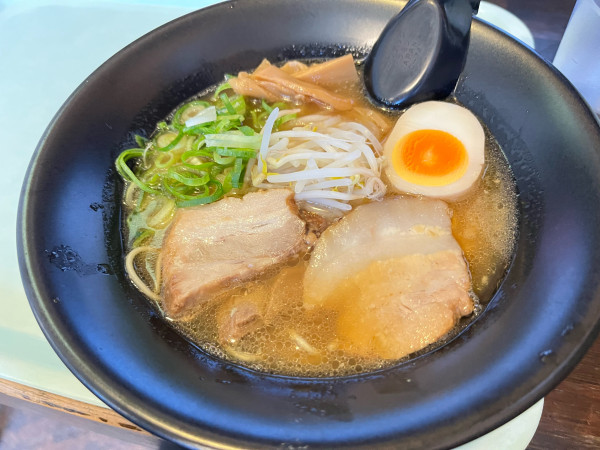 「中華そば」@麺屋 志の写真