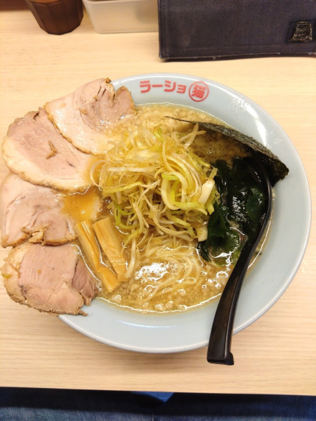 「ネギチャーシューメン（カタメ）」@ラーショマルミャー 王子店の写真