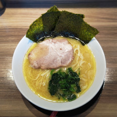 濃厚とんこつ醤油ラーメン 田辺家の画像