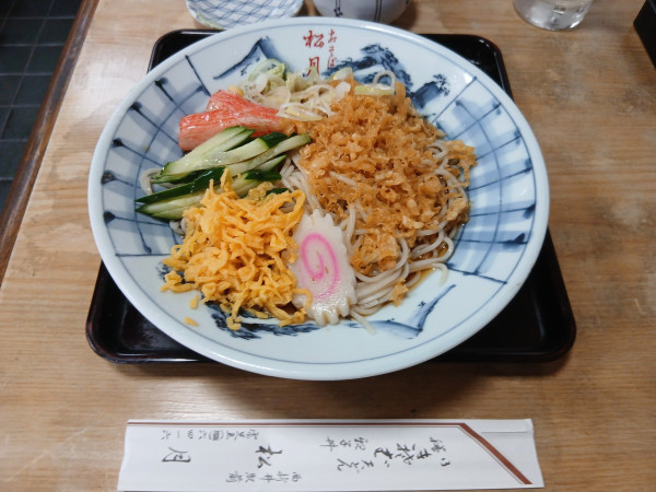 「冷やしたぬき蕎麦 850円」@きそば 松月の写真