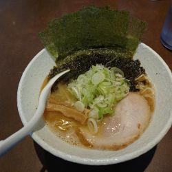 濃厚煮干しそば