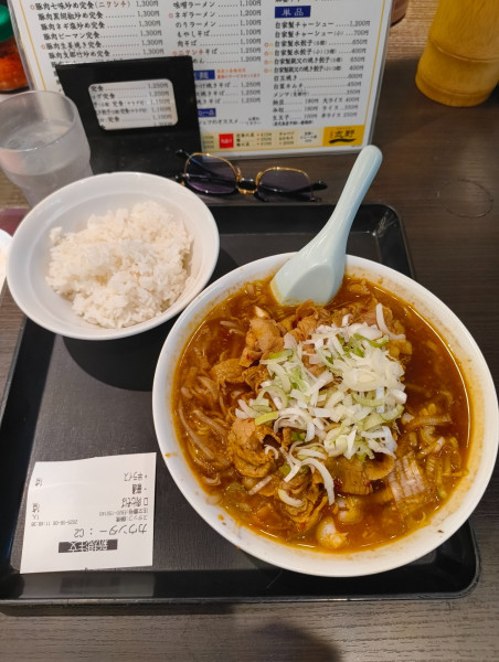 「ニクシチそば　1250円」@食事処 志野の写真