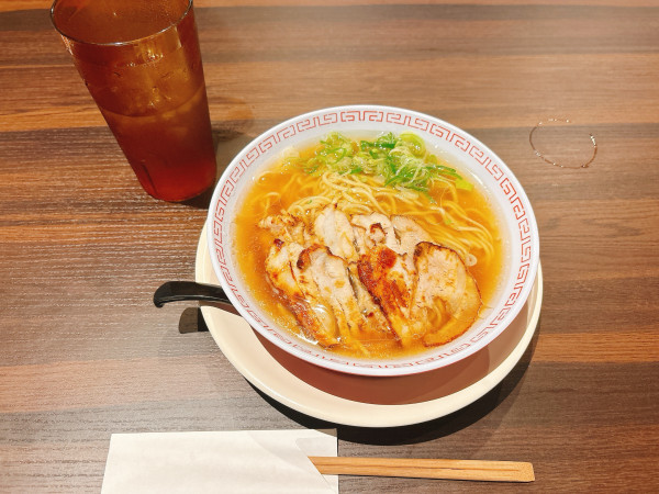 「豚中華そば」@博多 ひとむすび 本店の写真