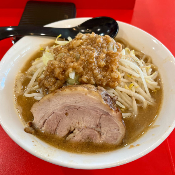 「中ラーメン」@立川マシマシ 太田店の写真