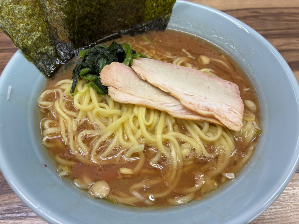 「ラーメン中」@横浜ラーメン 武源家の写真
