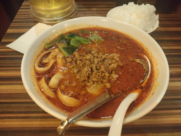 「元祖.麻辣刀削麺(中辛)¥950+ライス¥180-」@路地裏本格中華 陳家私菜 秋葉原店の写真