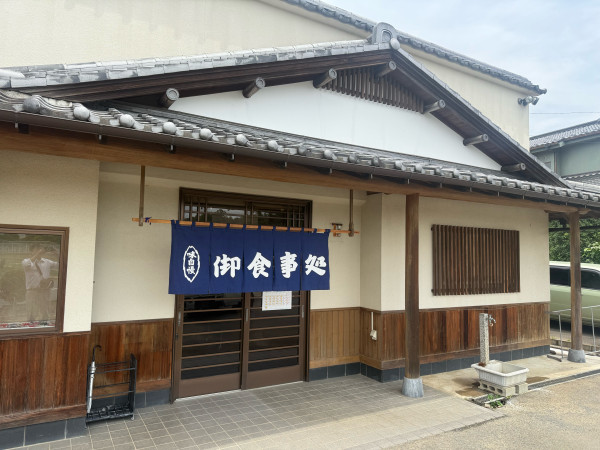 「親鳥中華そば」@食堂たなか さくら店の写真