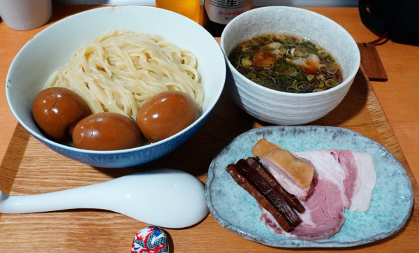 「つけめん（醤油）＋味玉＋瓶ビール（小瓶）」@らーめん亭 ひなり竜王の写真