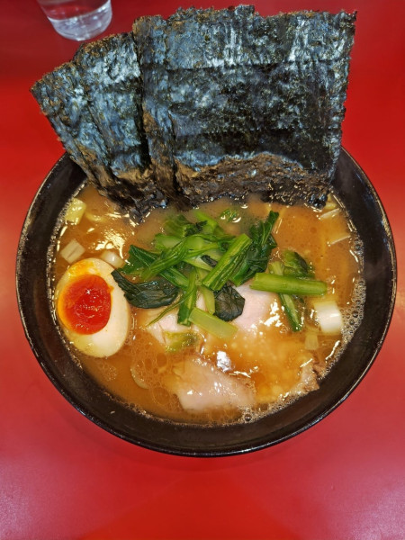 「特製らーめん」@らーめん 谷瀬家 新橋店の写真