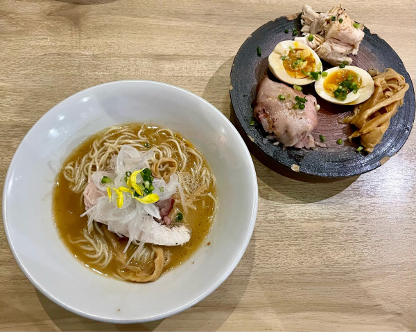 「純鶏濃厚蕎麦/替え玉」@論露に不二の写真