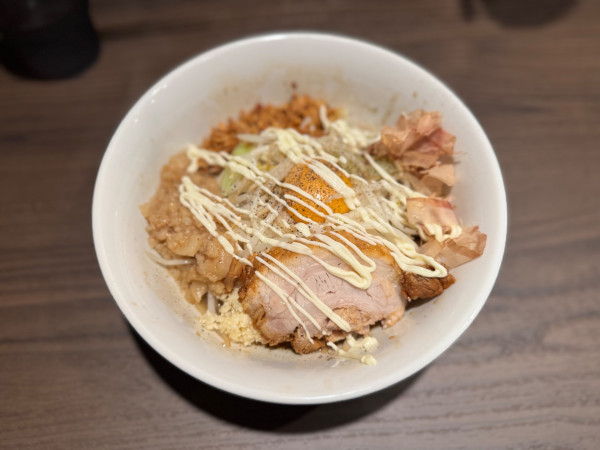 「汁なしミニ(150g )1000円」@ラーメン つづき 新小岩店の写真