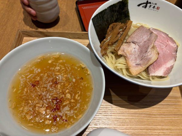 「塩つけ麺+チャーシューご飯」@らぁ麺すぎ本 丸の内店の写真