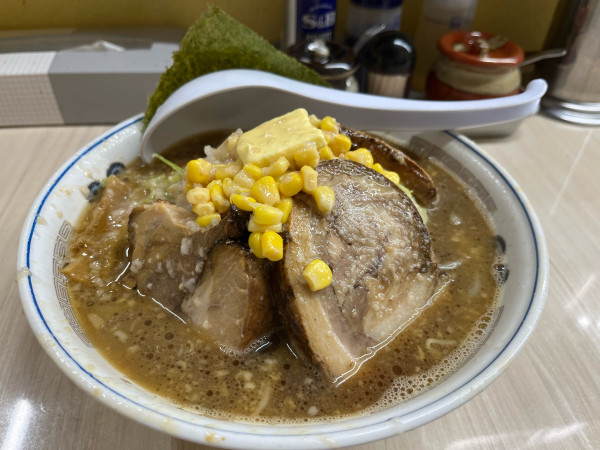 「ブッチャー正油+ブッチャートッピング」@チャーシュー専門店 チャーシュー力A 鶴ヶ島駅前店の写真