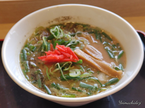 「青ねぎラーメン（900円）」@上信越道甘楽PA（上り線）スナックコーナーの写真