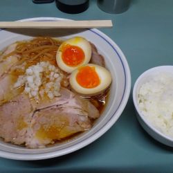チャーシュー麺並（1,000円）＋半熟味付け卵＋小ライス