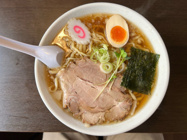 「にぼしＤＸ　しょうゆ味　850円」@麺屋○文の写真