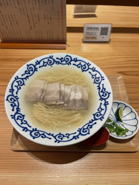 「豚豚そば(990円)」@豚そば 月や 西梅田店の写真