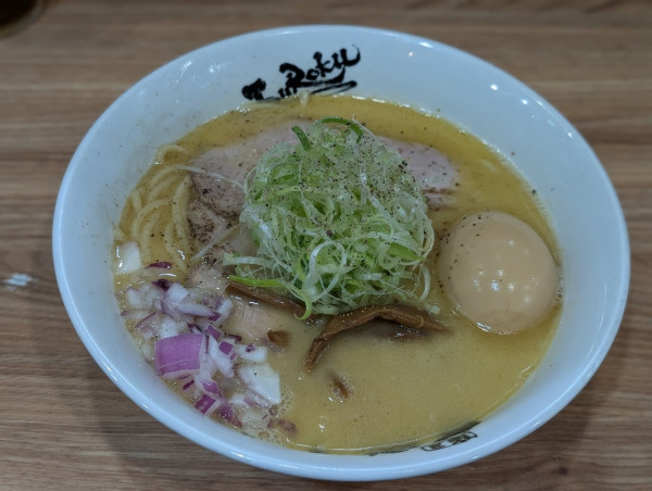 「限定　背脂鶏白湯」@麺屋 丈六の写真