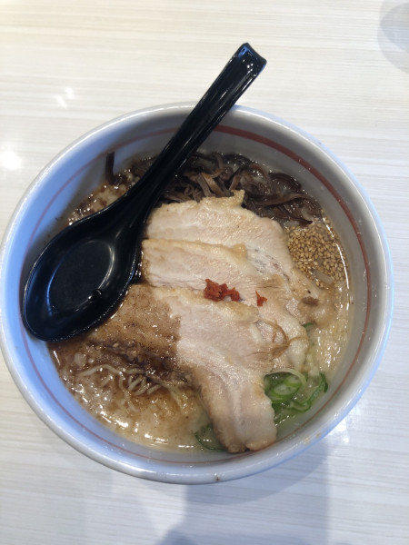 「成ル麺。極味、チャーシュー 、きくらげ」@らあ麺ダイニング偽セバ成ル。KAKERUの写真