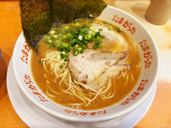 「ラーメン　900円」@九州大分らぁめん たまがった 西口店の写真