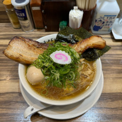 焼豚中華そば 啜るの画像