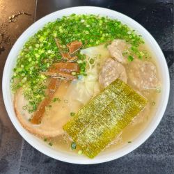 雲呑麺（1100）