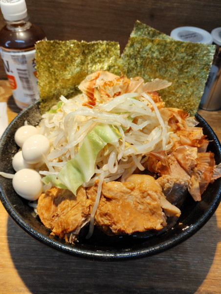 「限定「ROLLING冷TOON」350TPウズラ」@麺屋 浜一の写真