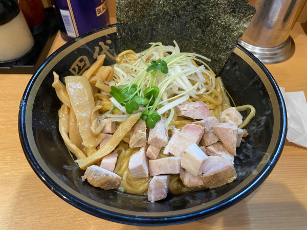 「油そば(中)」@横濱家系ラーメン 四代目 野中家の写真