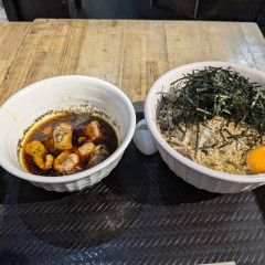 なぜ蕎麦にラー油を入れるのか。 池袋本店壬生の画像