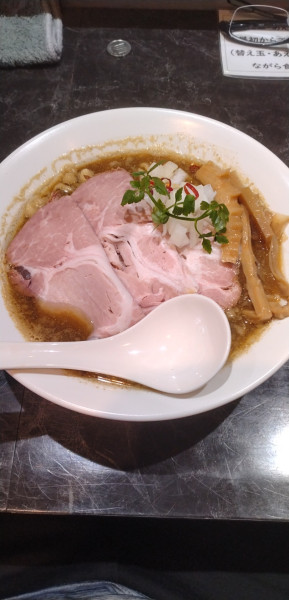 「(限定)焙煎平子煮干しの醤油らぁ麺+山椒のあえｿﾊﾞ」@中華SOBA にぼ乃詩の写真