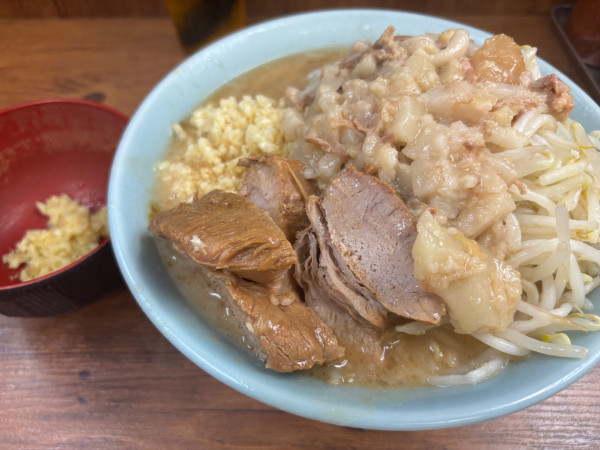 「ラーメン+しょうが」@ラーメン二郎 池袋東口店の写真